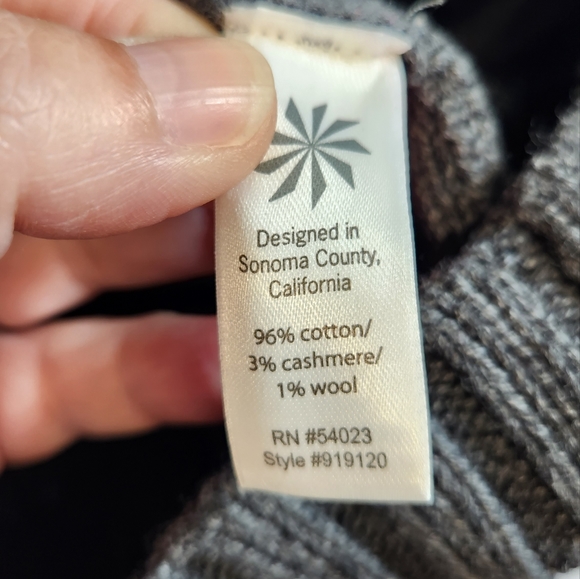 Athleta/ Wool Cashmere Blend Tunic Sweater - Picture 5 of 7